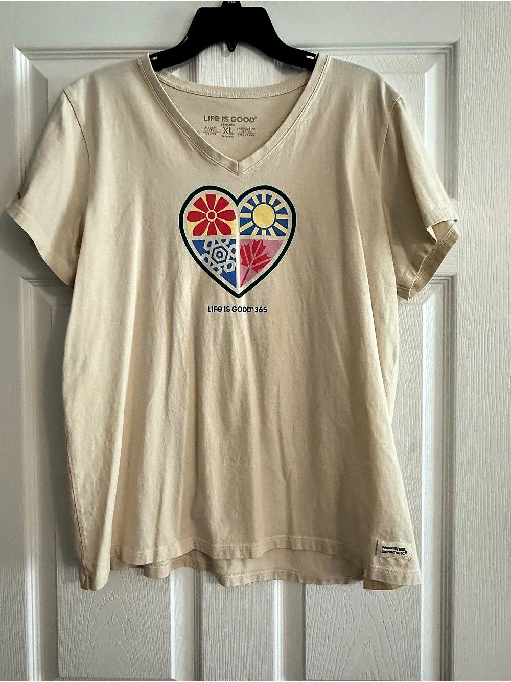 Life Is Good 365 Heart Color Block Heart Tee Cream XL